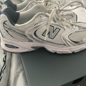 Men size 6 new balance